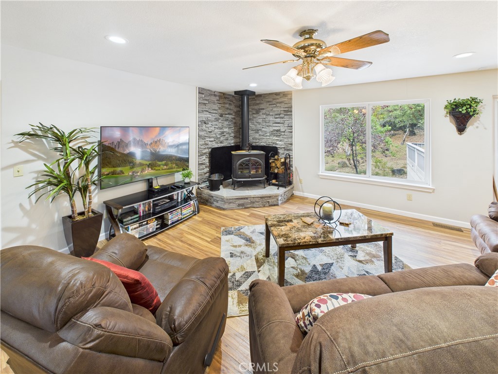 6107 Monte Vista, Mariposa, CA 95338