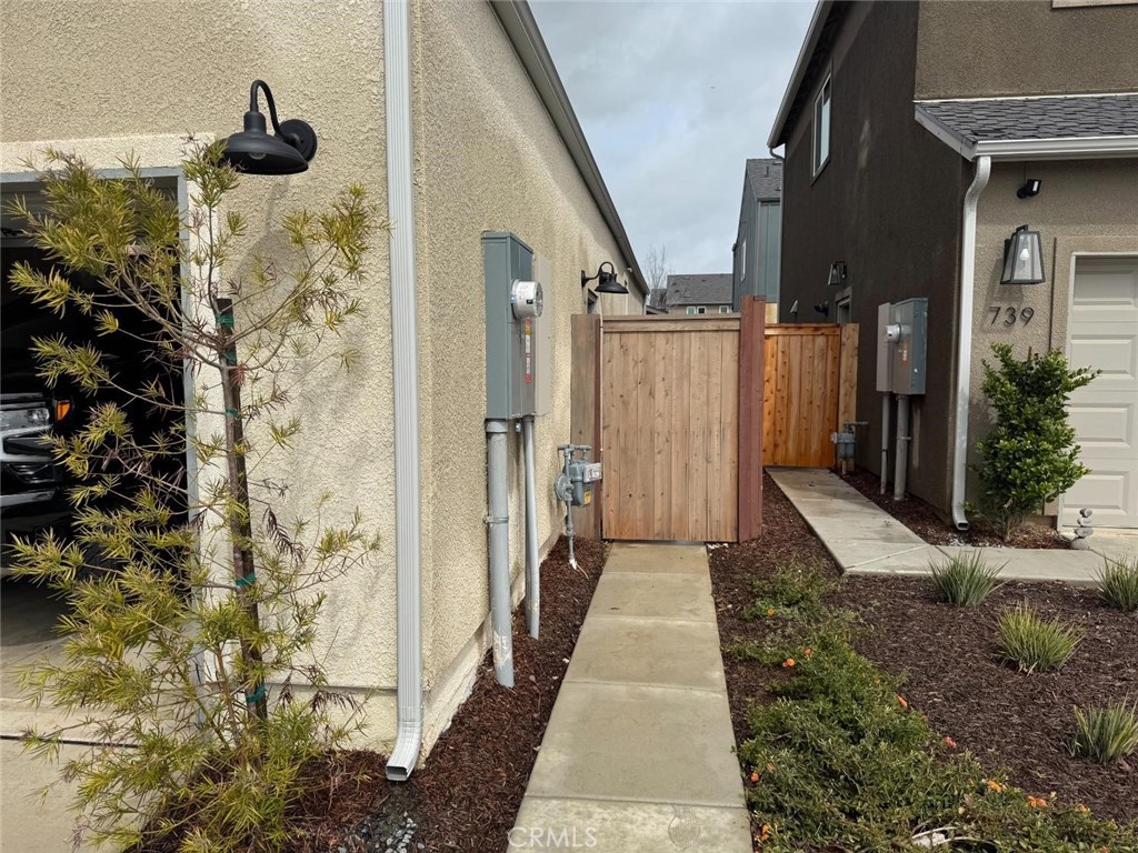 4035 Braden, Madera, CA 93636