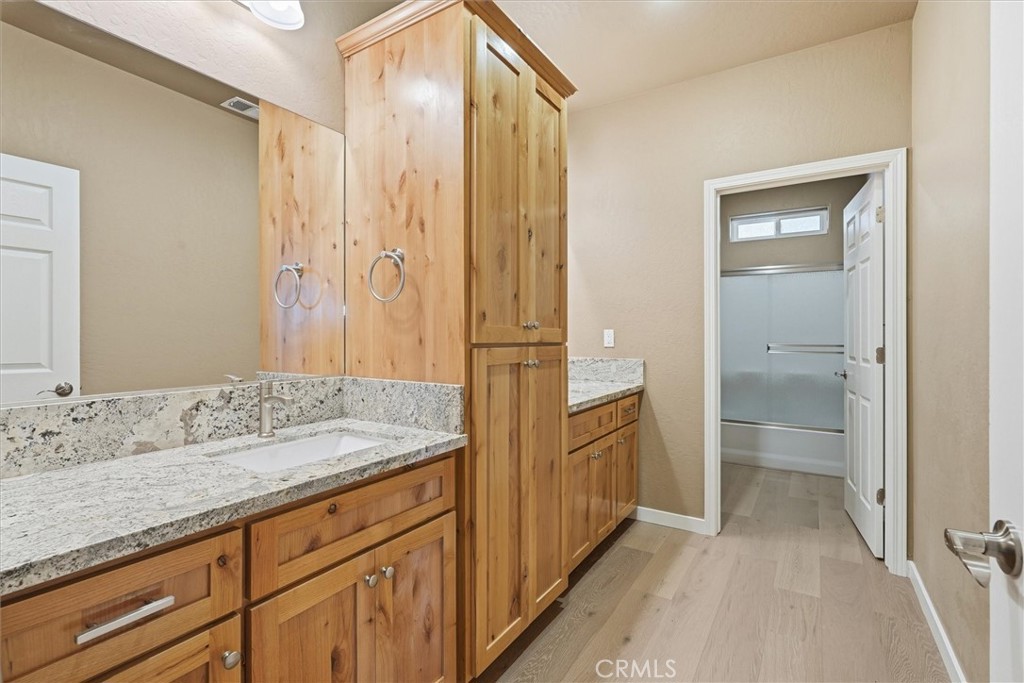 2590 State Highway 140, Catheys Valley, CA 95306