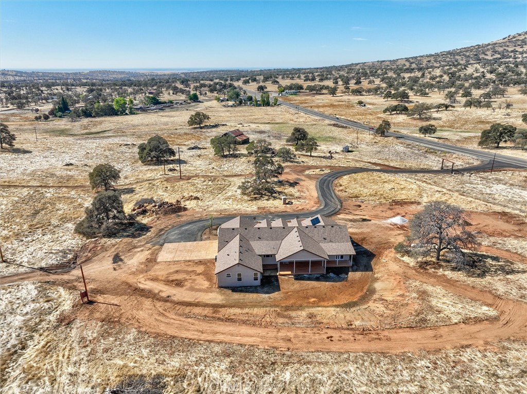 2590 State Highway 140, Catheys Valley, CA 95306