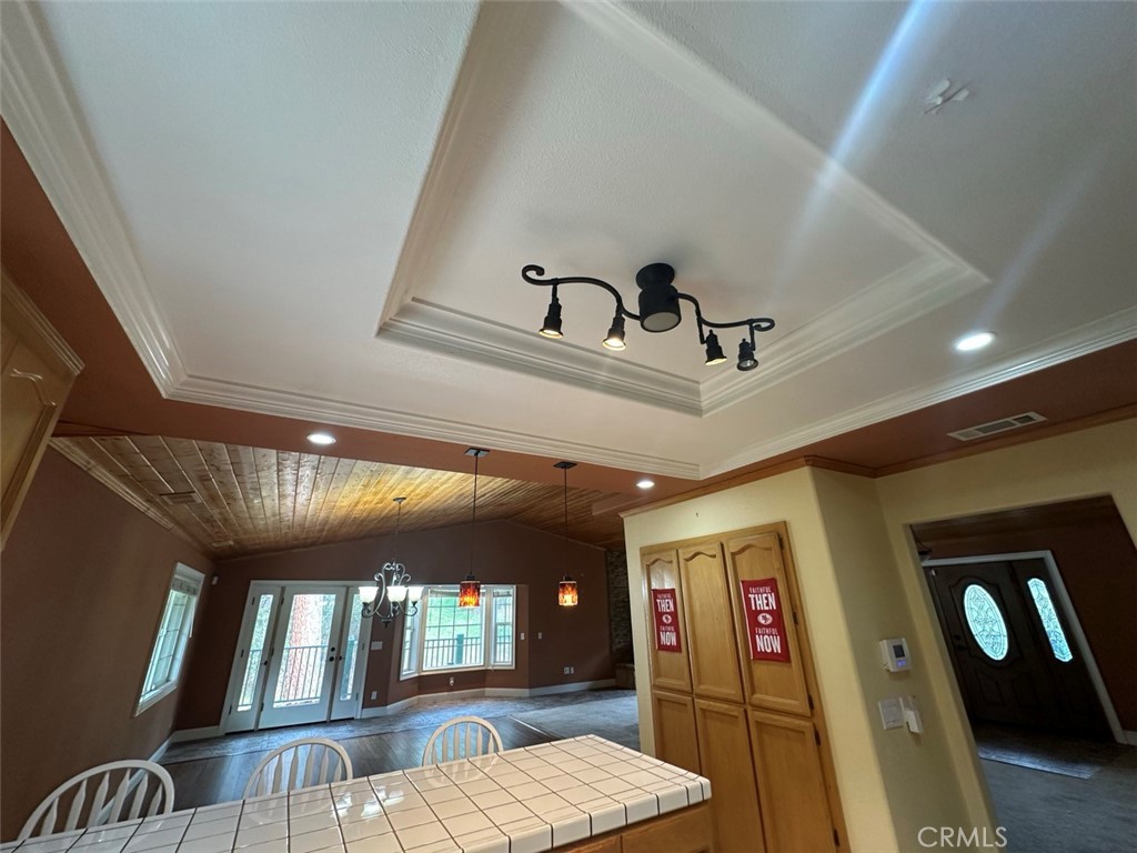 4965 Peak View Rd, Mariposa, CA 95338