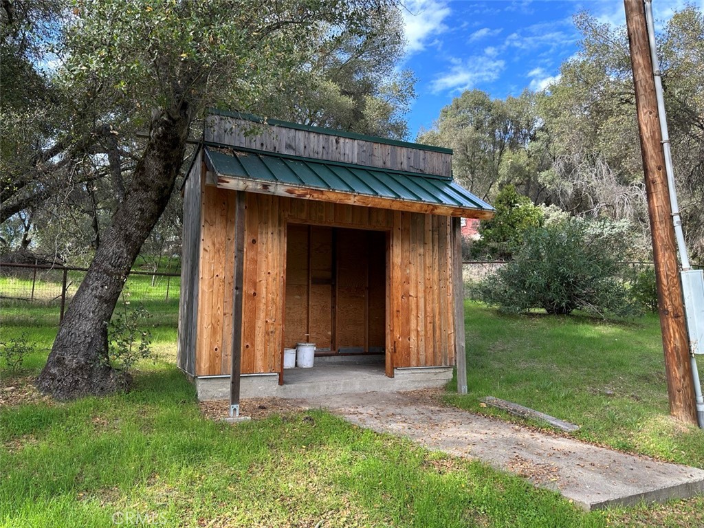 4965 Peak View Rd, Mariposa, CA 95338
