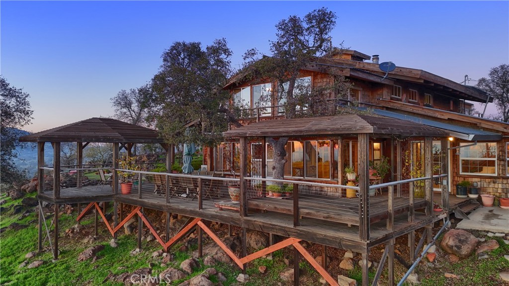 2380 Old Highway, Catheys Valley, CA 95306