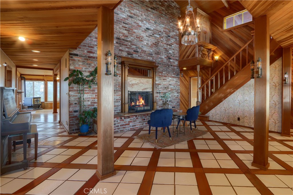 2380 Old Highway, Catheys Valley, CA 95306