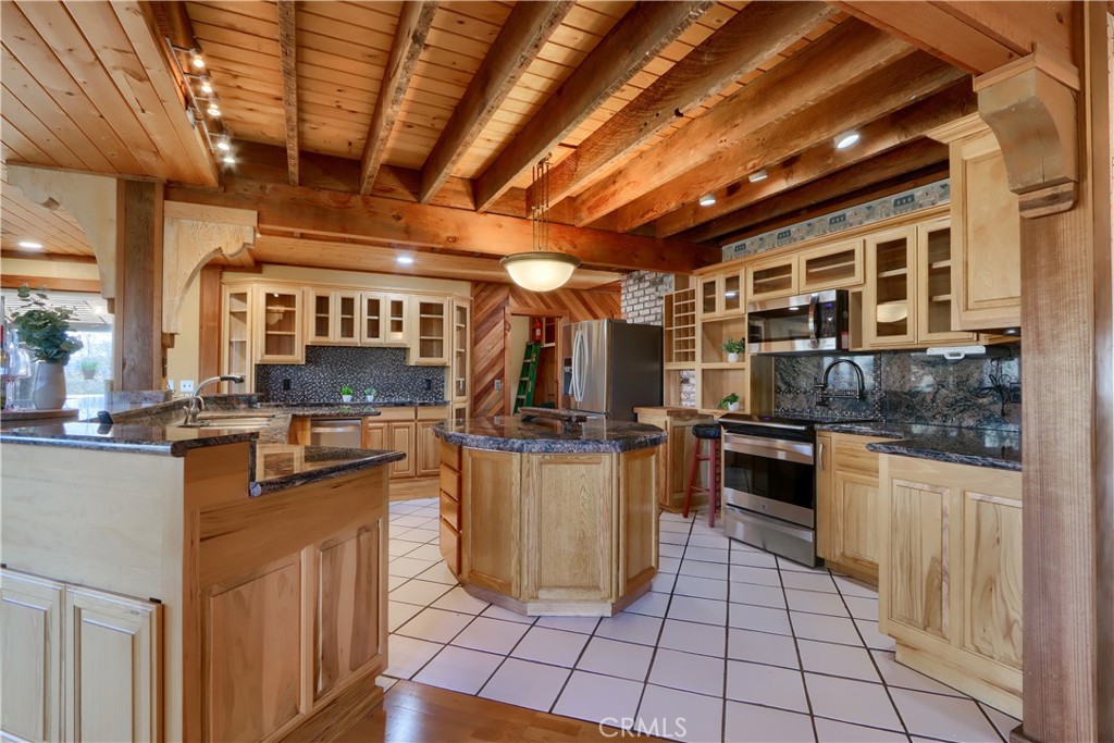 2380 Old Highway, Catheys Valley, CA 95306