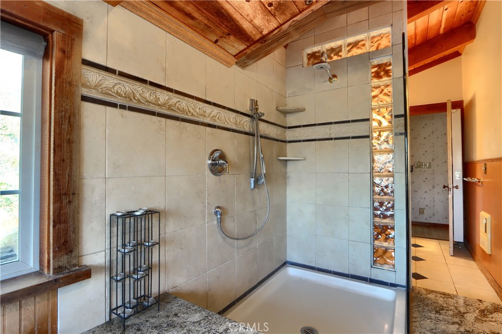 2380 Old Highway, Catheys Valley, CA 95306