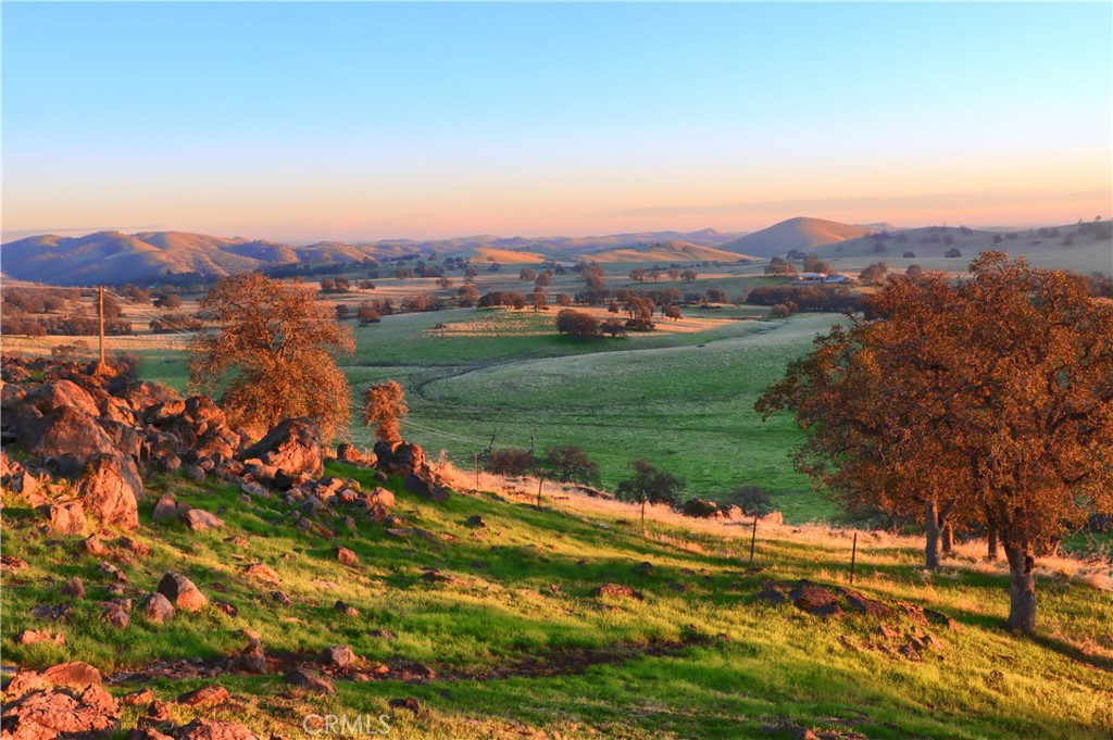 2380 Old Highway, Catheys Valley, CA 95306