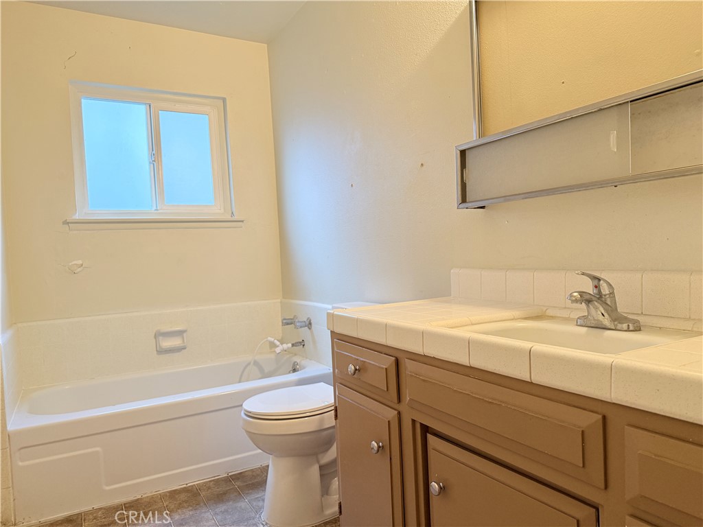 3205 N Parsons Ave, Merced, CA 95340