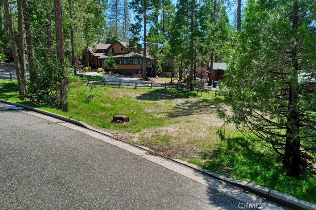 0 Dogwood Creek Dr, Bass Lake, CA 93604