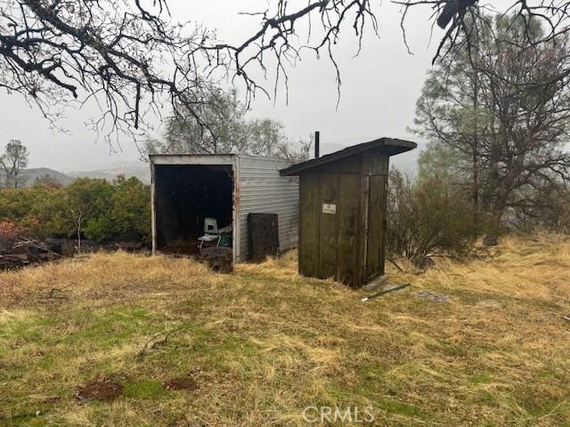 10662 Penon Blanco Lookout Rd, Coulterville, CA 95311