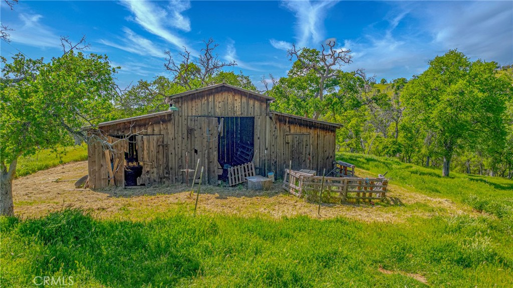 3084 Old Highway, Catheys Valley, CA 95306