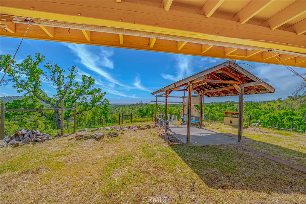 3084 Old Highway, Catheys Valley, CA 95306