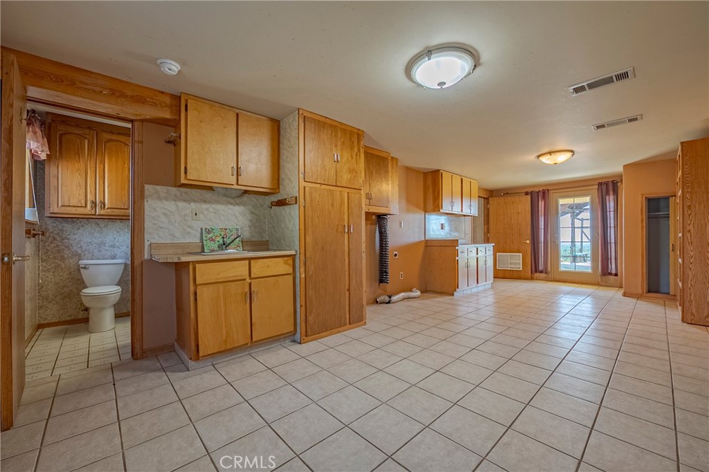 3084 Old Highway, Catheys Valley, CA 95306