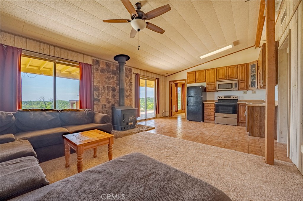 3084 Old Highway, Catheys Valley, CA 95306
