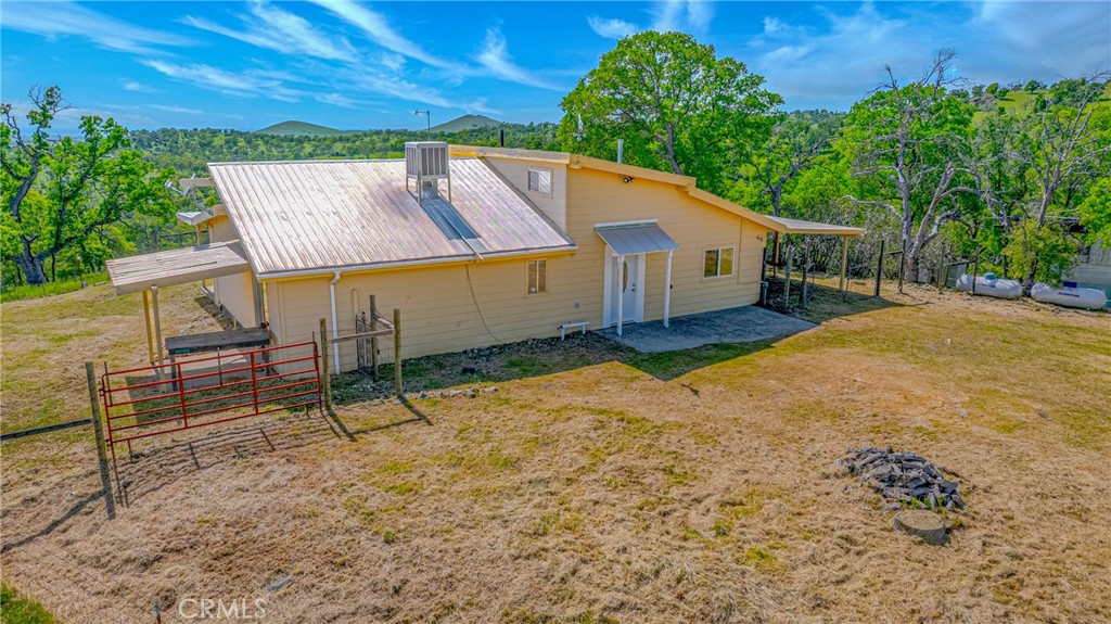 3084 Old Highway, Catheys Valley, CA 95306
