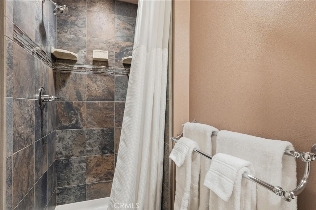 5140 Jones, Mariposa, CA 95338