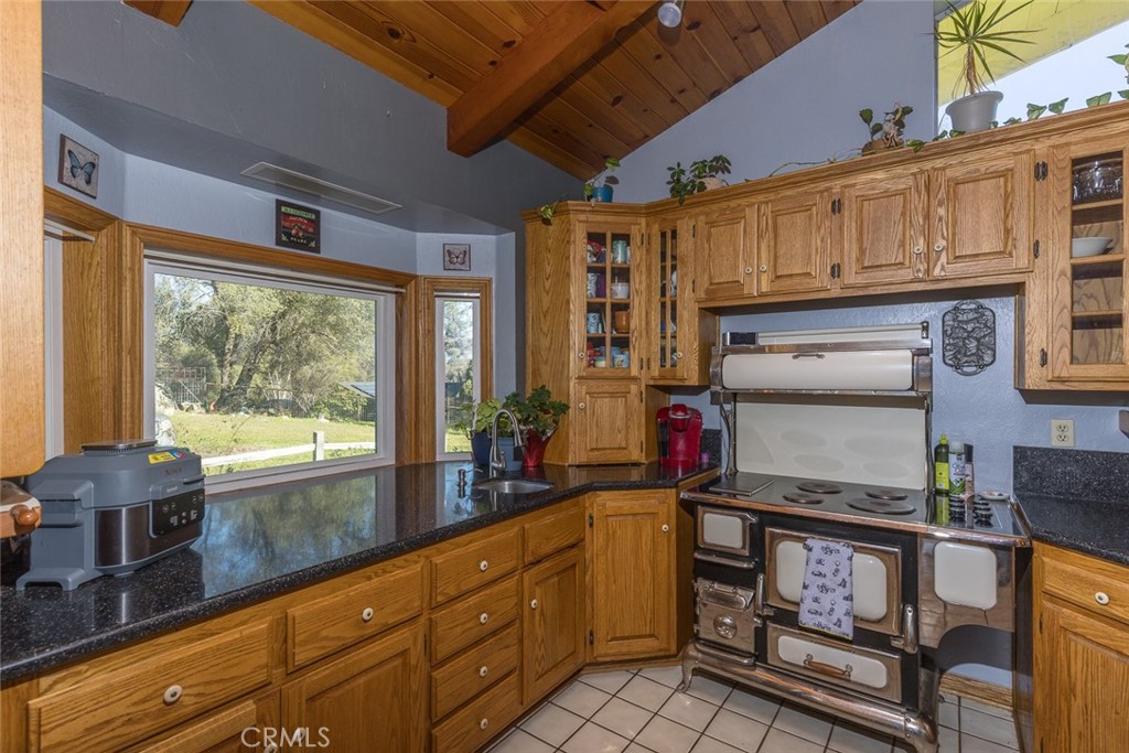 3977 Spring Ct, Mariposa, CA 95338