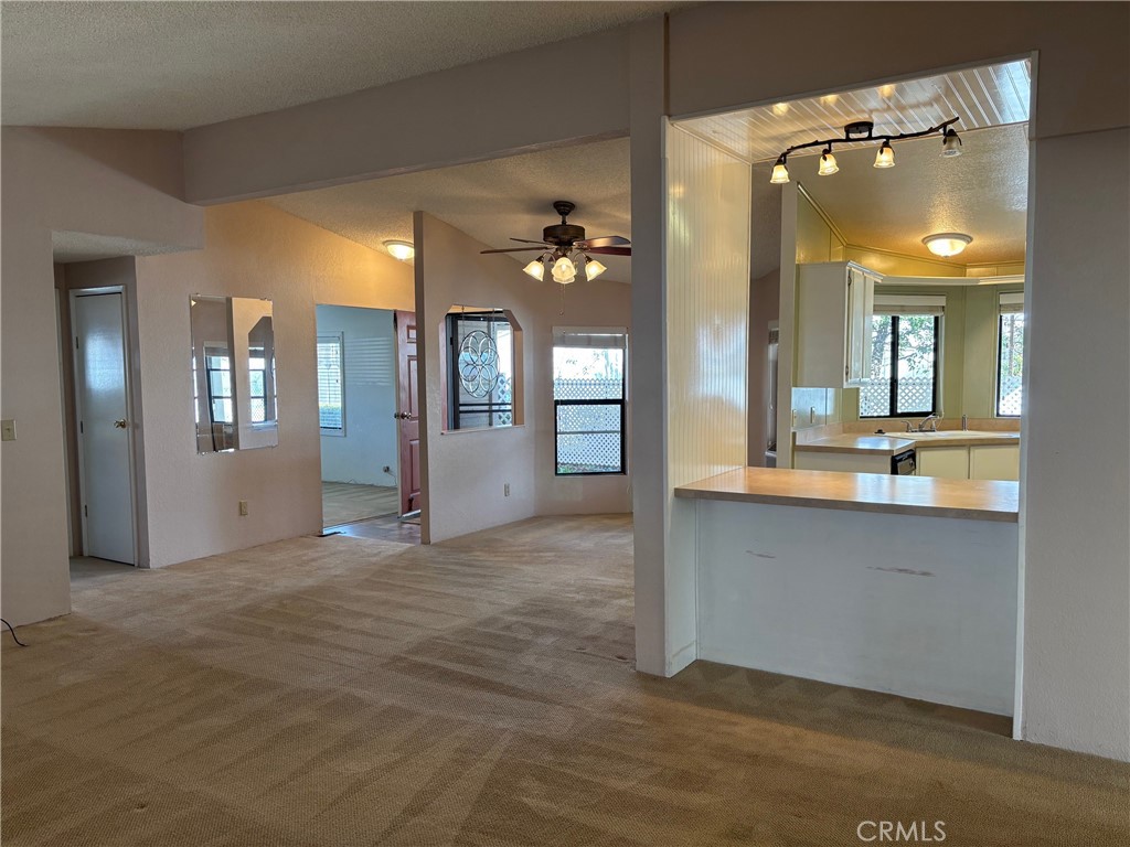 5277 Hwy 49 No. Breeze Way #200, Mariposa, CA 95338