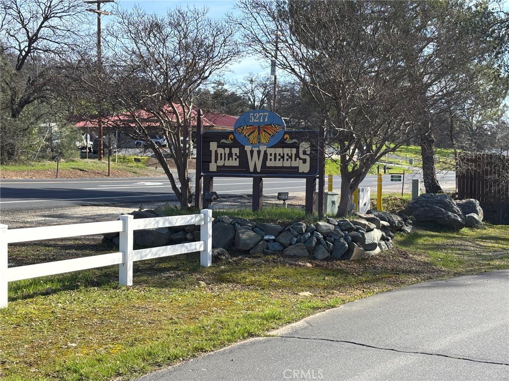 5277 Hwy 49 No. Breeze Way #200, Mariposa, CA 95338