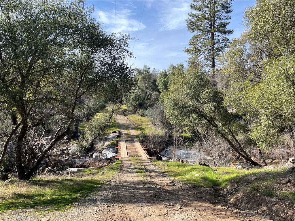 5643 Darrah Rd, Mariposa, CA 95338