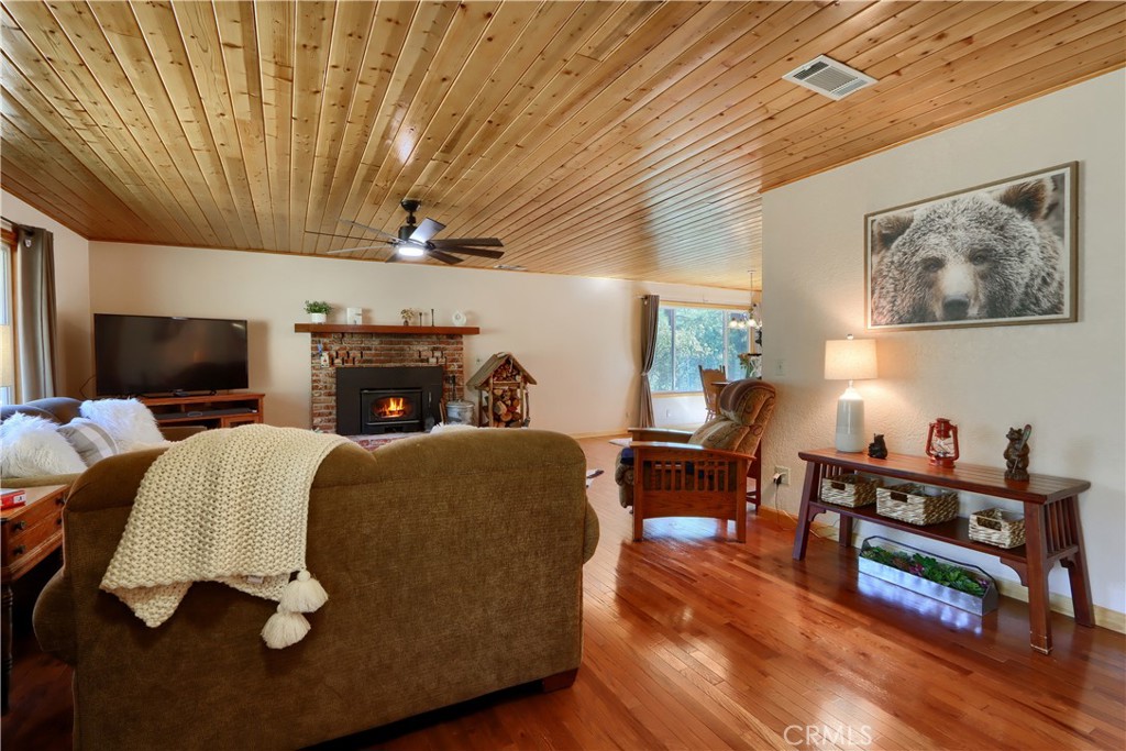 5840 Evergreen Ln, Mariposa, CA 95338