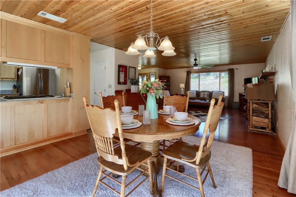 5840 Evergreen Ln, Mariposa, CA 95338