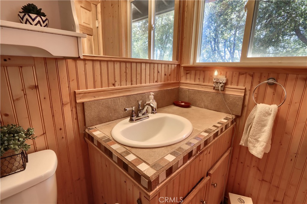 5840 Evergreen Ln, Mariposa, CA 95338