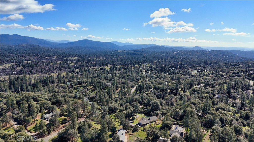 5840 Evergreen Ln, Mariposa, CA 95338
