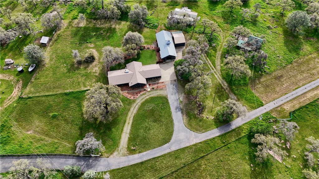 3311 Highway 140, Catheys Valley, CA 95306