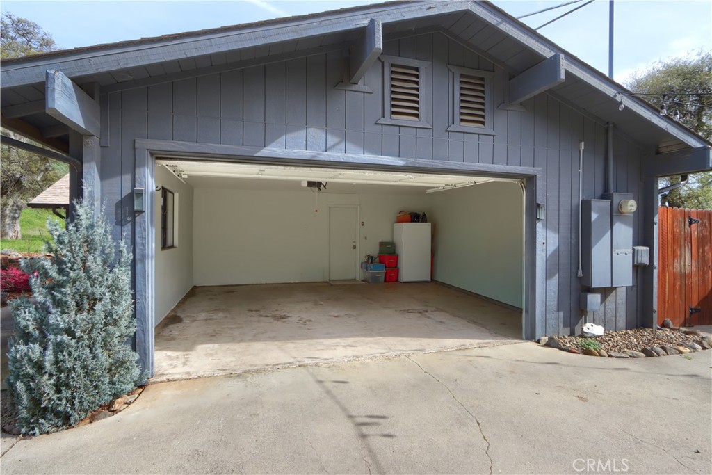 3311 Highway 140, Catheys Valley, CA 95306