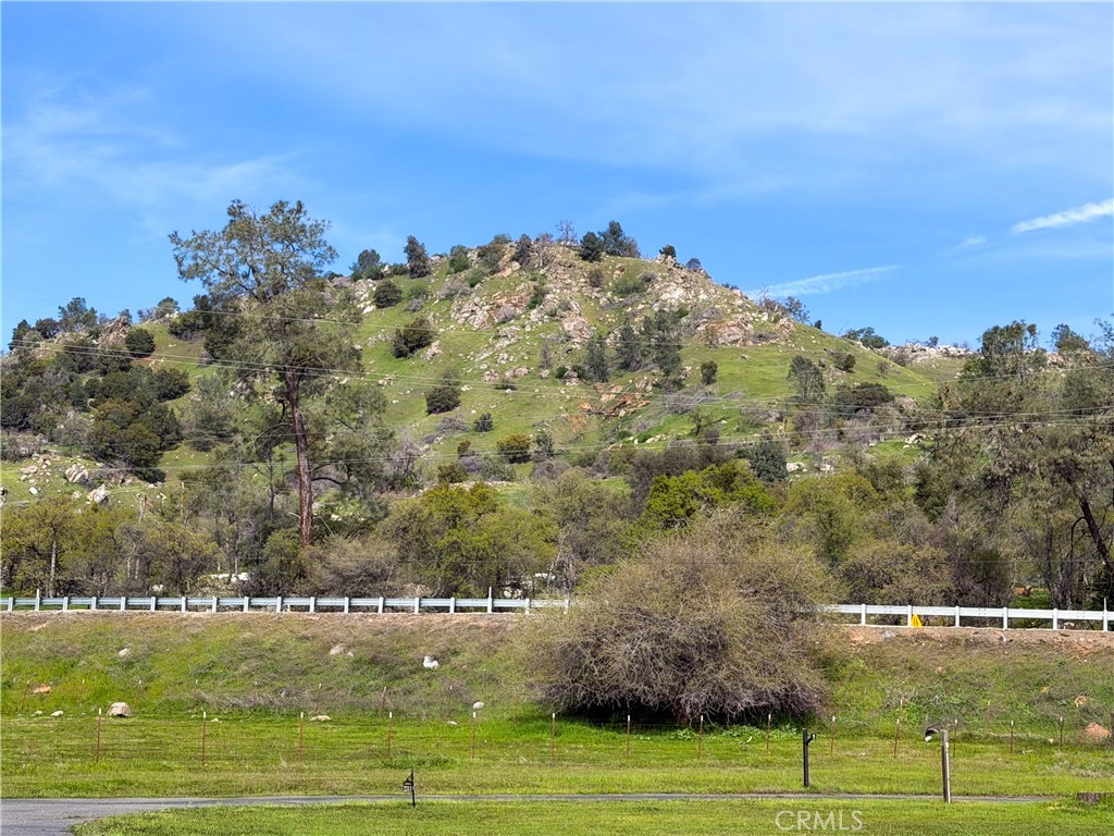 3311 Highway 140, Catheys Valley, CA 95306