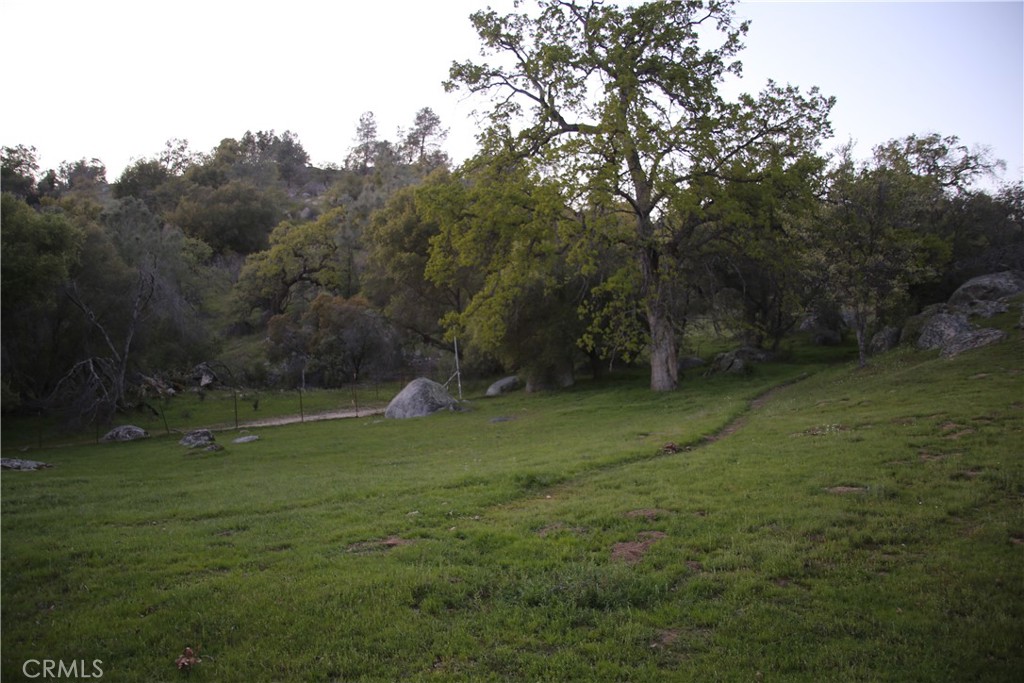 18 Unassigned Usona Rd., Mariposa, CA 95338