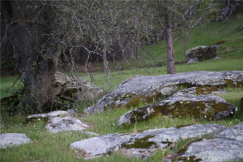 18 Unassigned Usona Rd., Mariposa, CA 95338