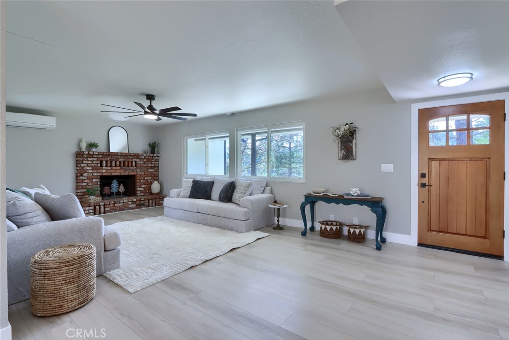 5518 E Whitlock Rd, Mariposa, CA 95338