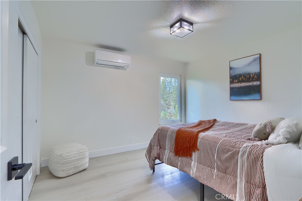 5518 E Whitlock Rd, Mariposa, CA 95338