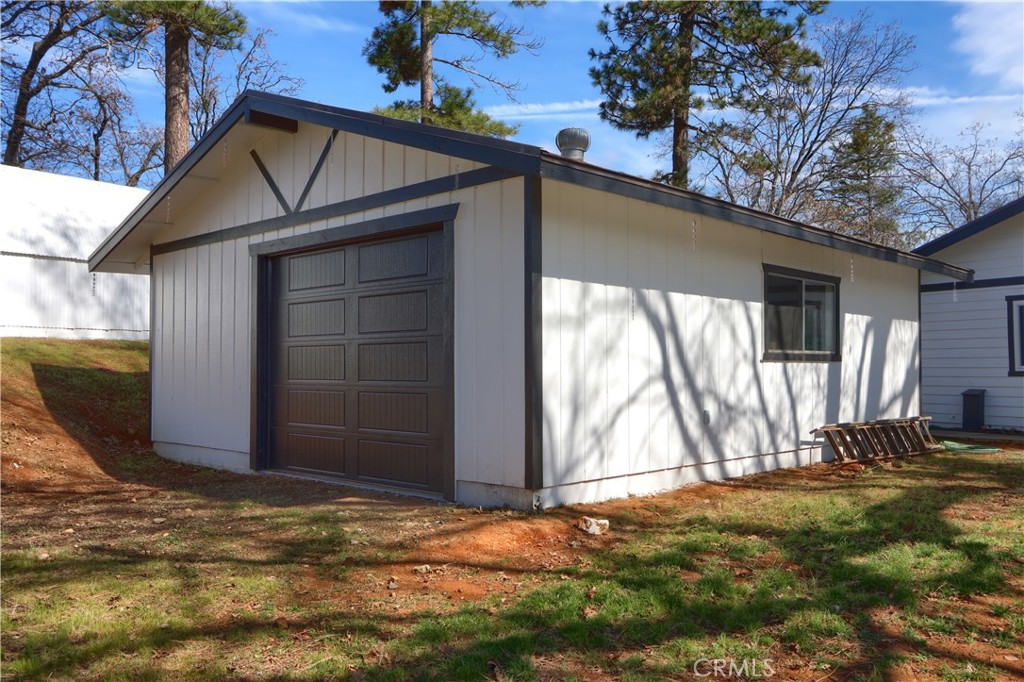 5518 E Whitlock Rd, Mariposa, CA 95338