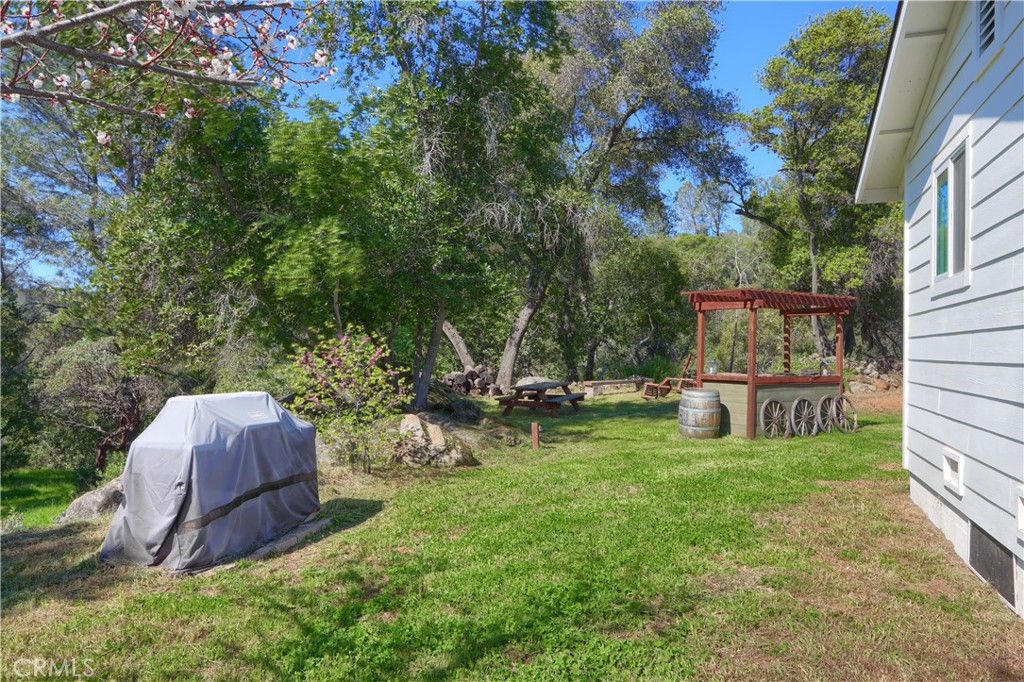4740 Grist Rd, Mariposa, CA 95338