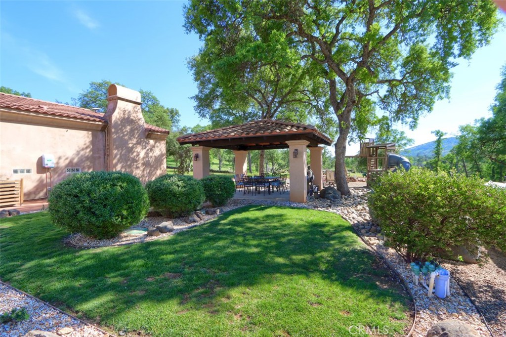 3212 Silver Bush Pl, Catheys Valley, CA 95306