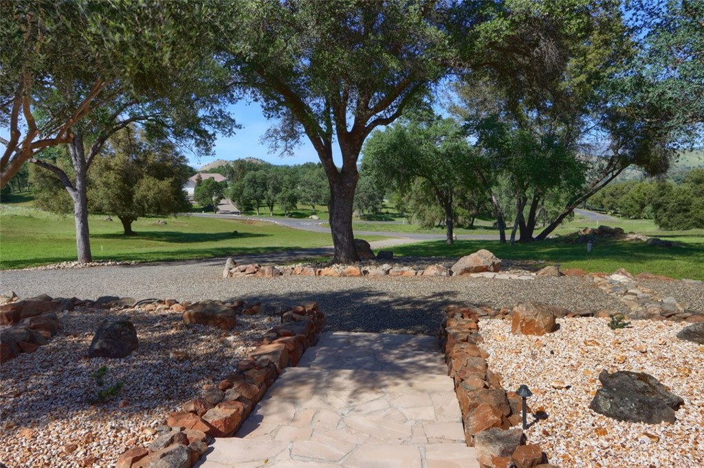 3212 Silver Bush Pl, Catheys Valley, CA 95306