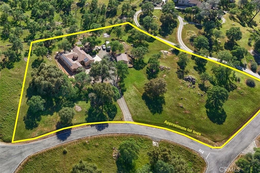 3212 Silver Bush Pl, Catheys Valley, CA 95306