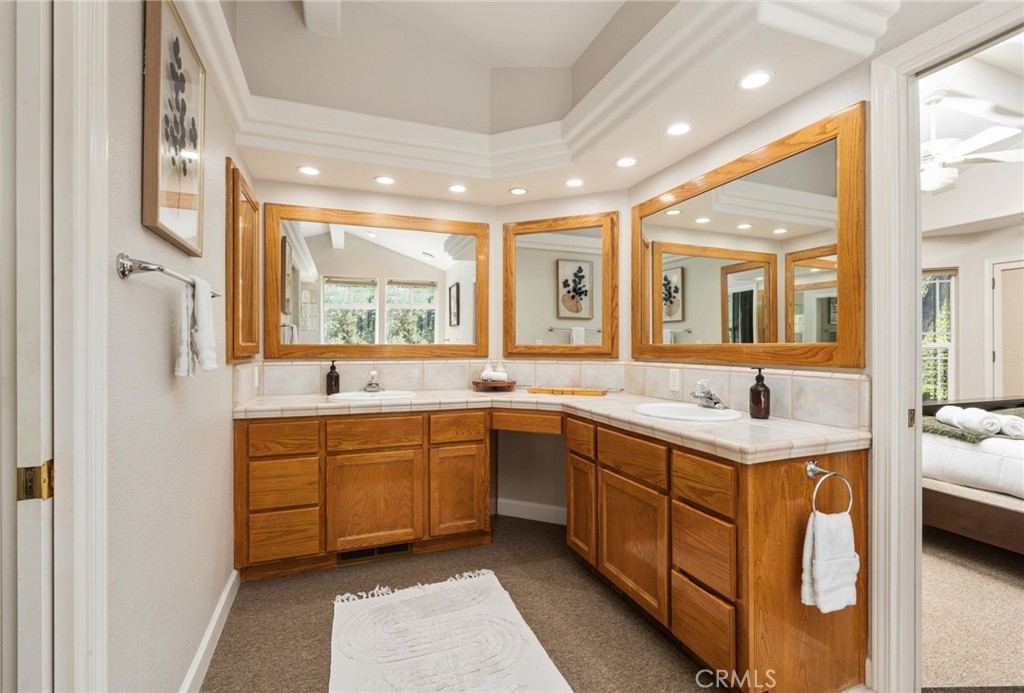 6657 Deer Park, Midpines, CA 95345