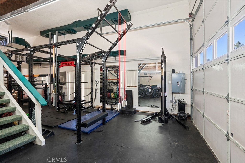 6657 Deer Park, Midpines, CA 95345