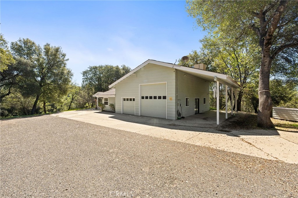 6657 Deer Park, Midpines, CA 95345