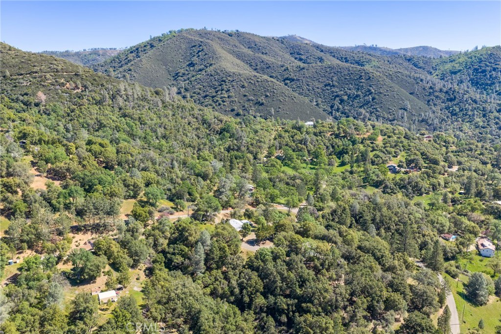 6657 Deer Park, Midpines, CA 95345