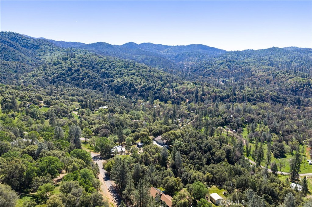 6657 Deer Park, Midpines, CA 95345