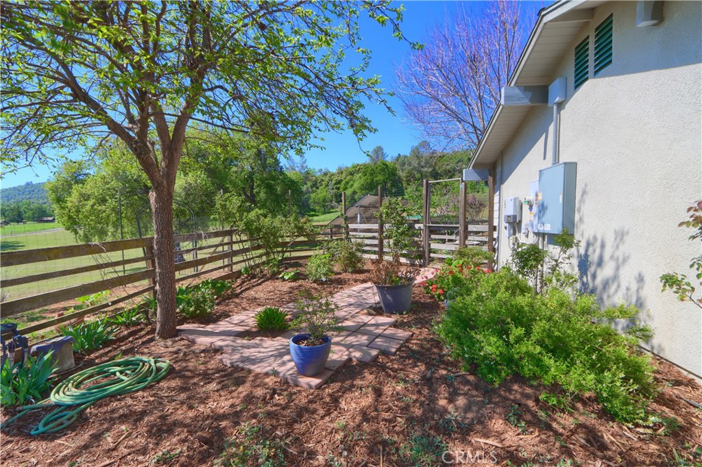 4780 Morningstar Ln, Mariposa, CA 95338