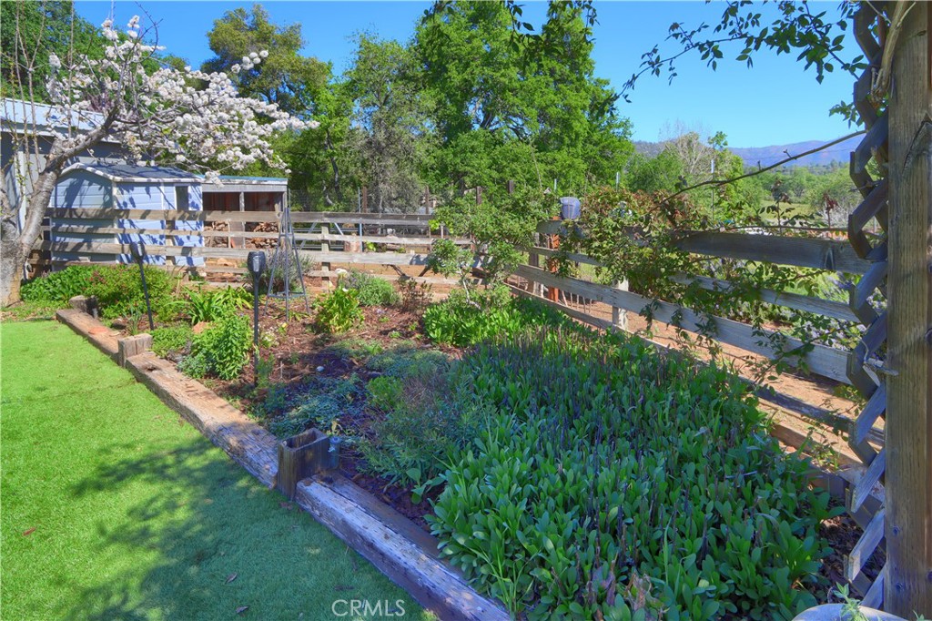 4780 Morningstar Ln, Mariposa, CA 95338