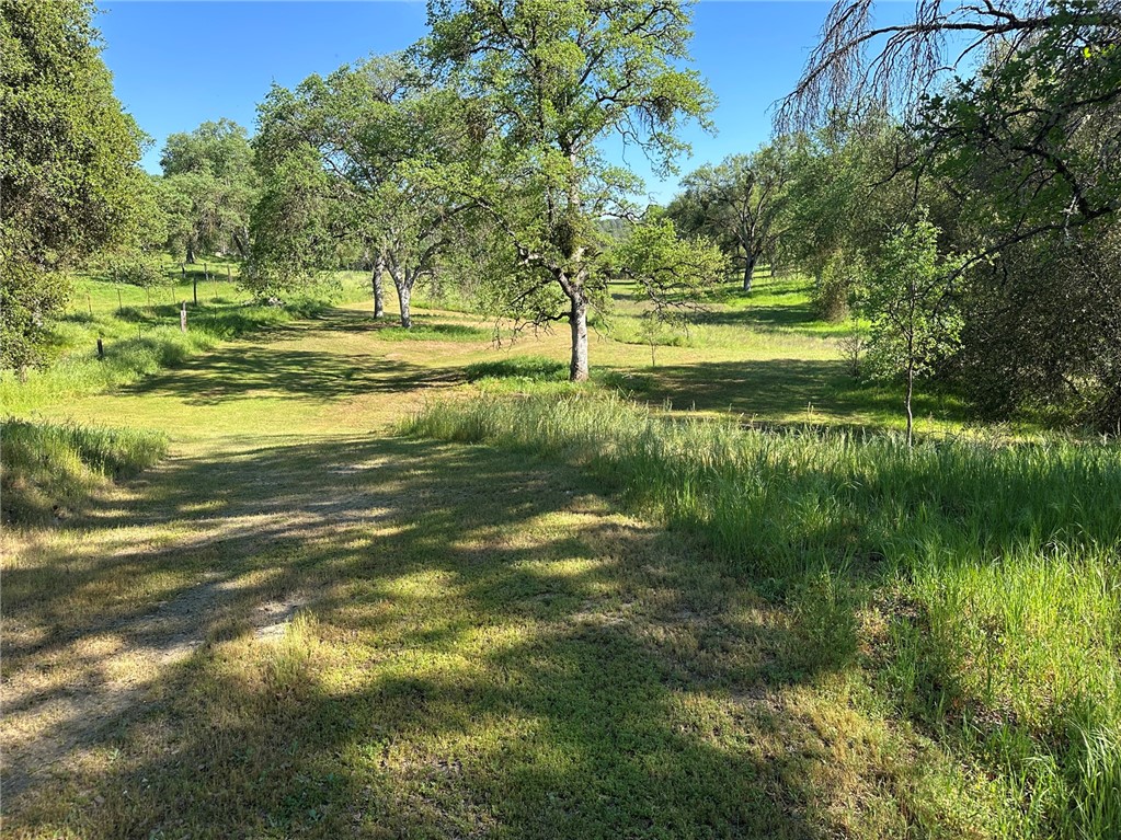 4052 4054 Indian Peak Rd, Mariposa, CA 95338