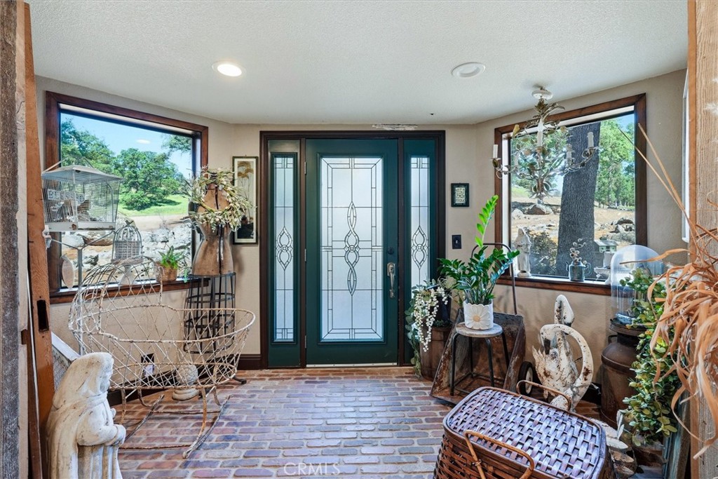 5552 Bear Creek, Catheys Valley, CA 95306