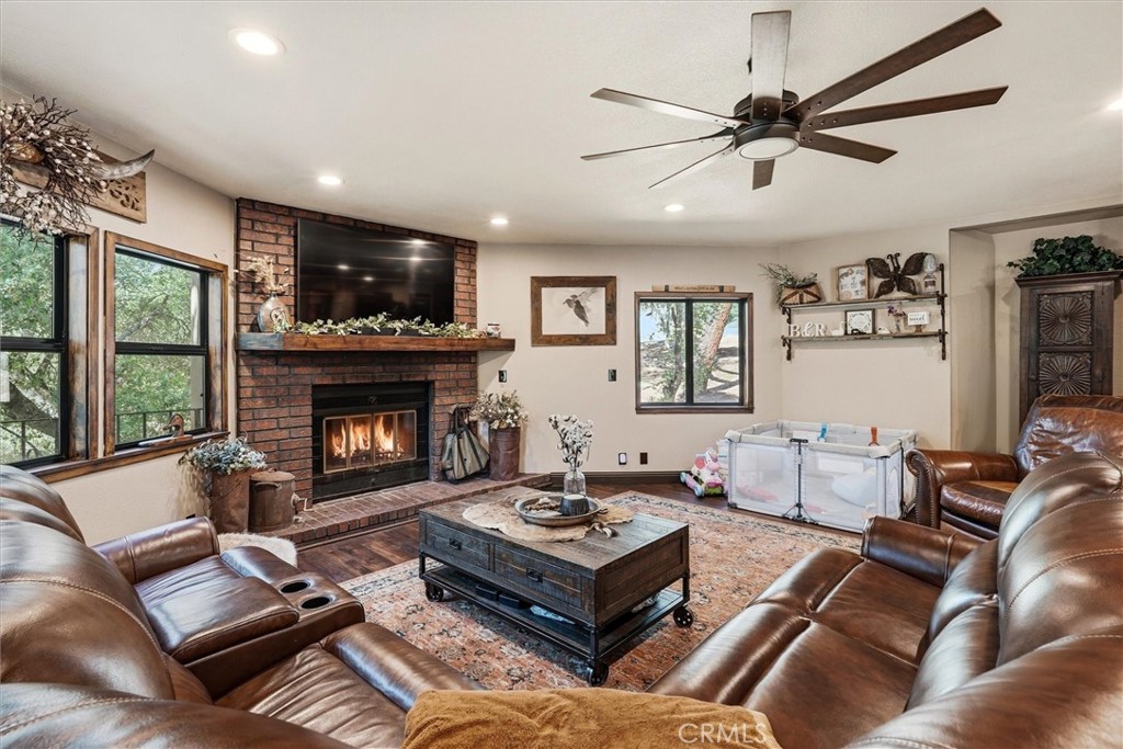 5552 Bear Creek, Catheys Valley, CA 95306